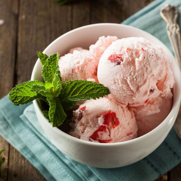 Glace à la fraise bio